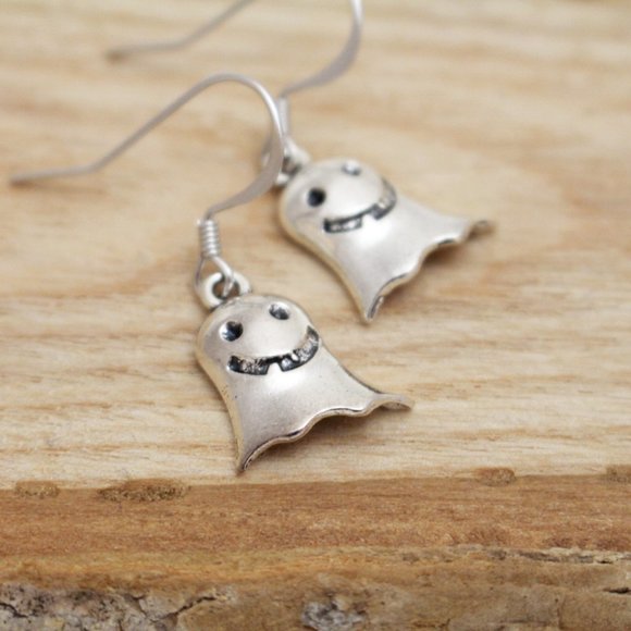 Ghost Halloween Charm Earrings - Picture 2 of 7